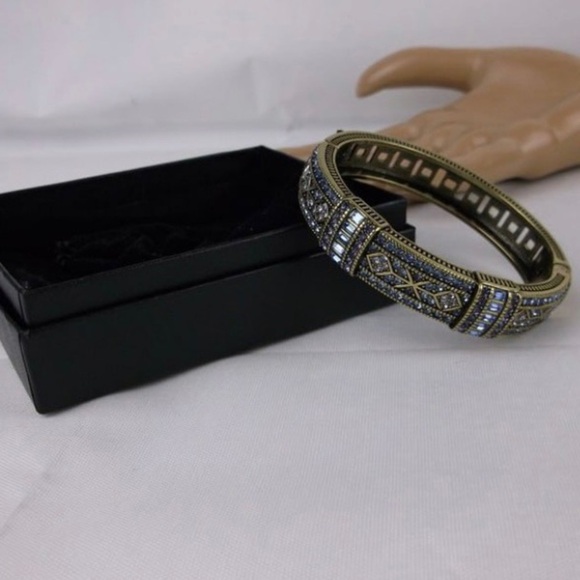 New Boxed Heidi Daus Rhinestone Bracelet 6-7.5" - Picture 2 of 4